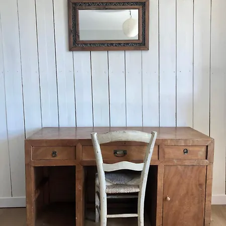 Le Carrelot アパート *